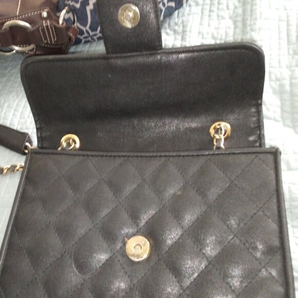 *COPY* VINTAGE 1970S cc MATELAISSE BLACK QUILTED SHOULDER BAG VG FOR 50 YR OLD - Picture 3 of 7